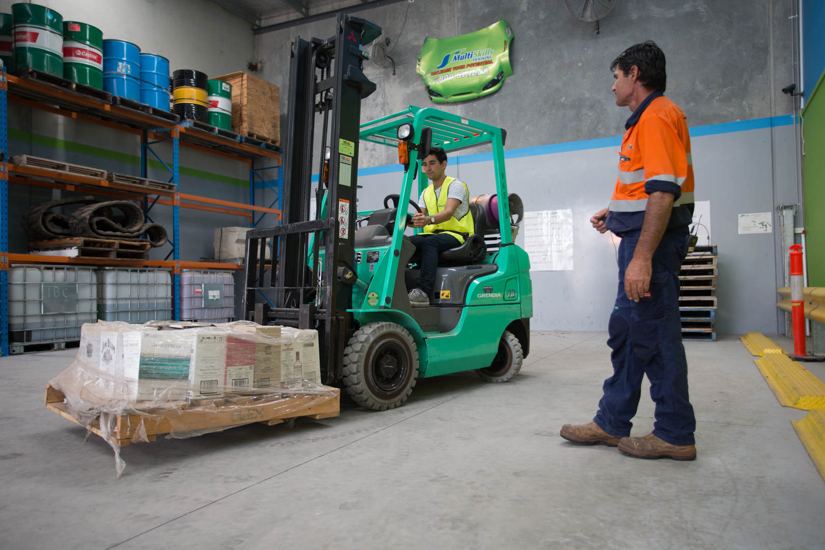 Advantages Of Forklift Licence Training For Individuals & Businesses